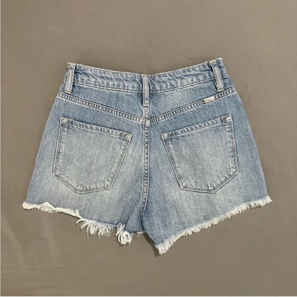 KanCan - Ivanna High Rise Mom Shorts (Light Wash) - Picture 2 of 5